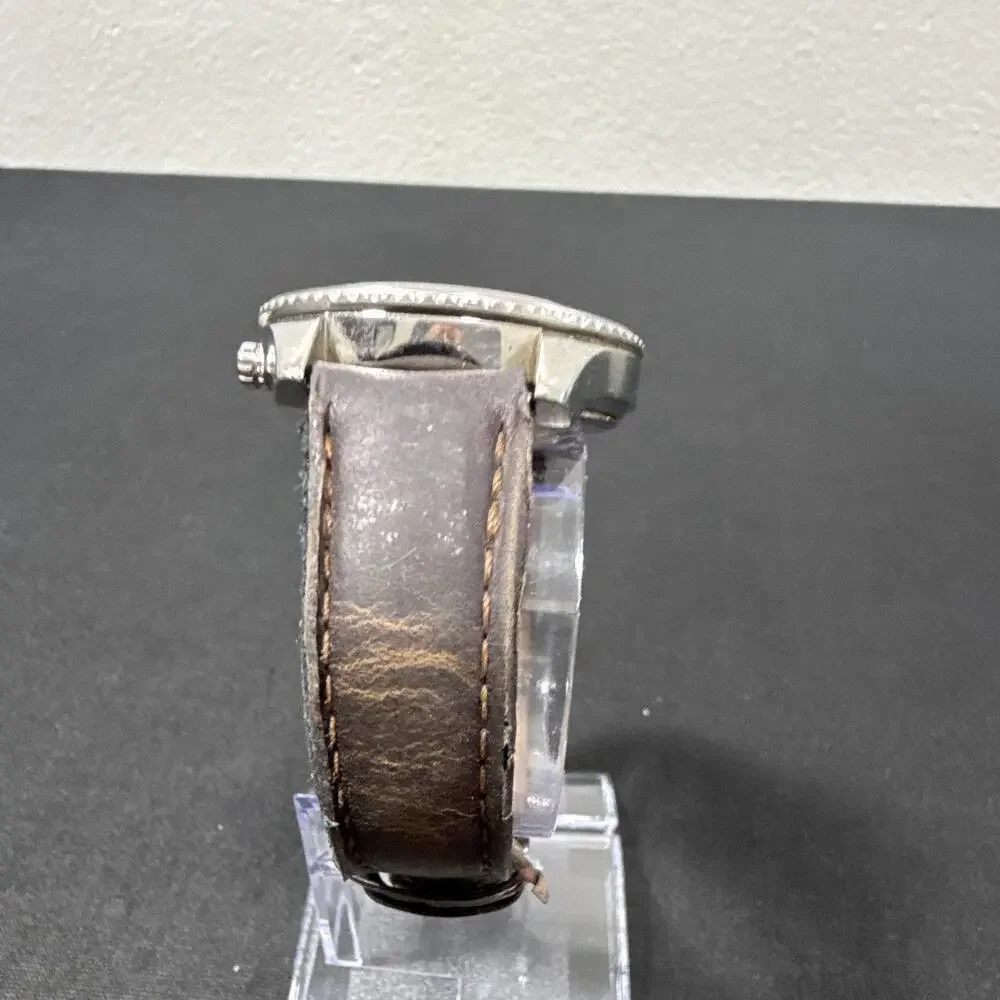 Fossil up auction